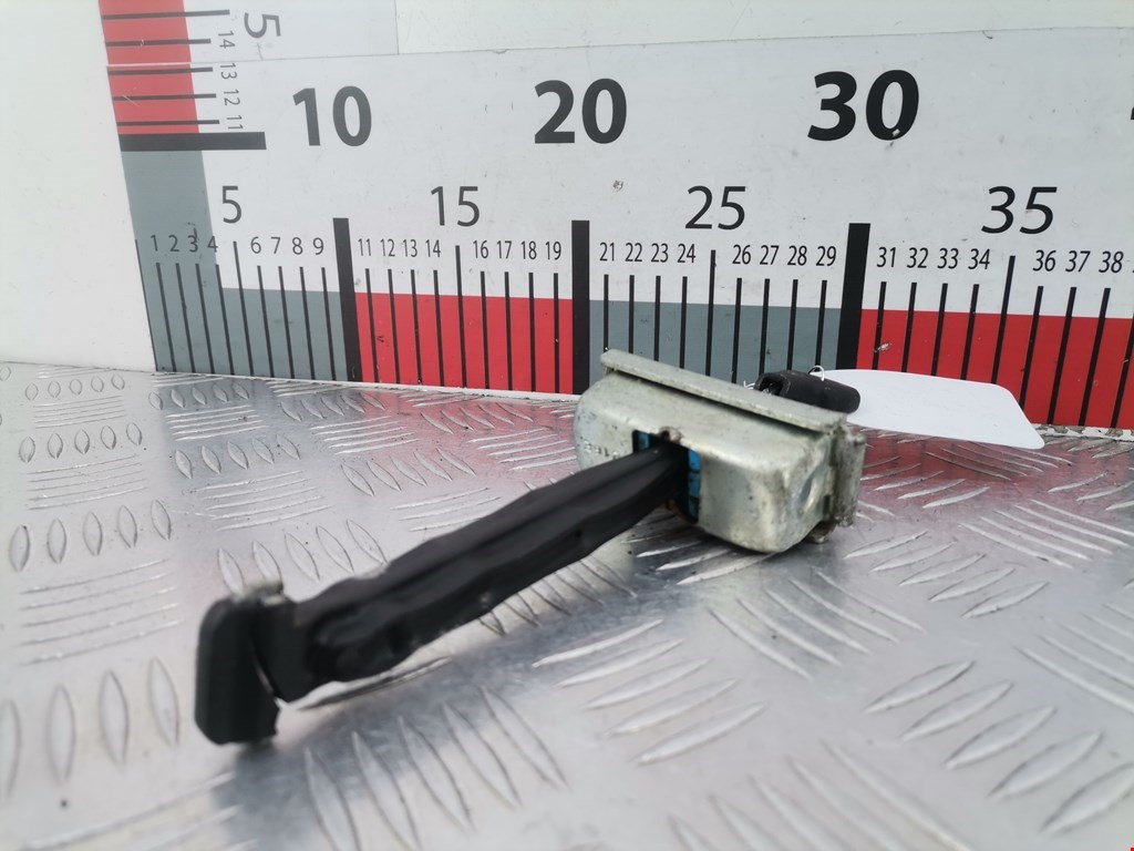 Ограничитель открывания двери CHEVROLET Orlando 2011-2015