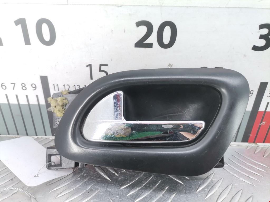 Ручка дверная передняя внутренняя левая CITROEN C3 Picasso 2009-2017