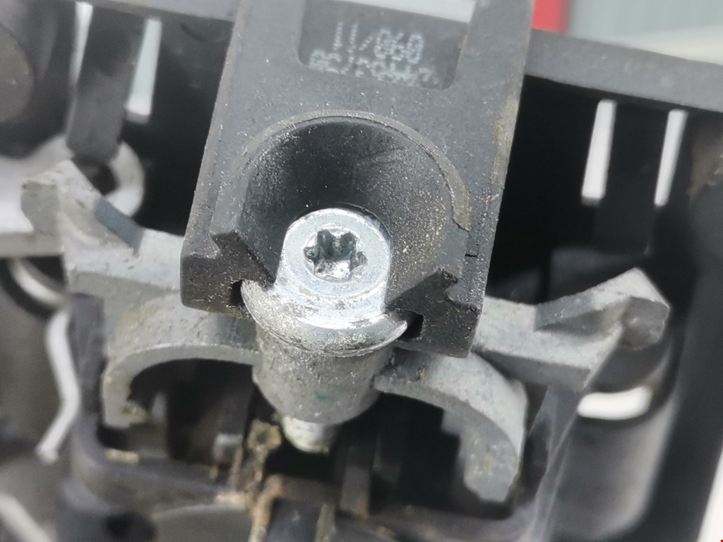 Ручка двери задней наружная правая OPEL Corsa D 2006-2014