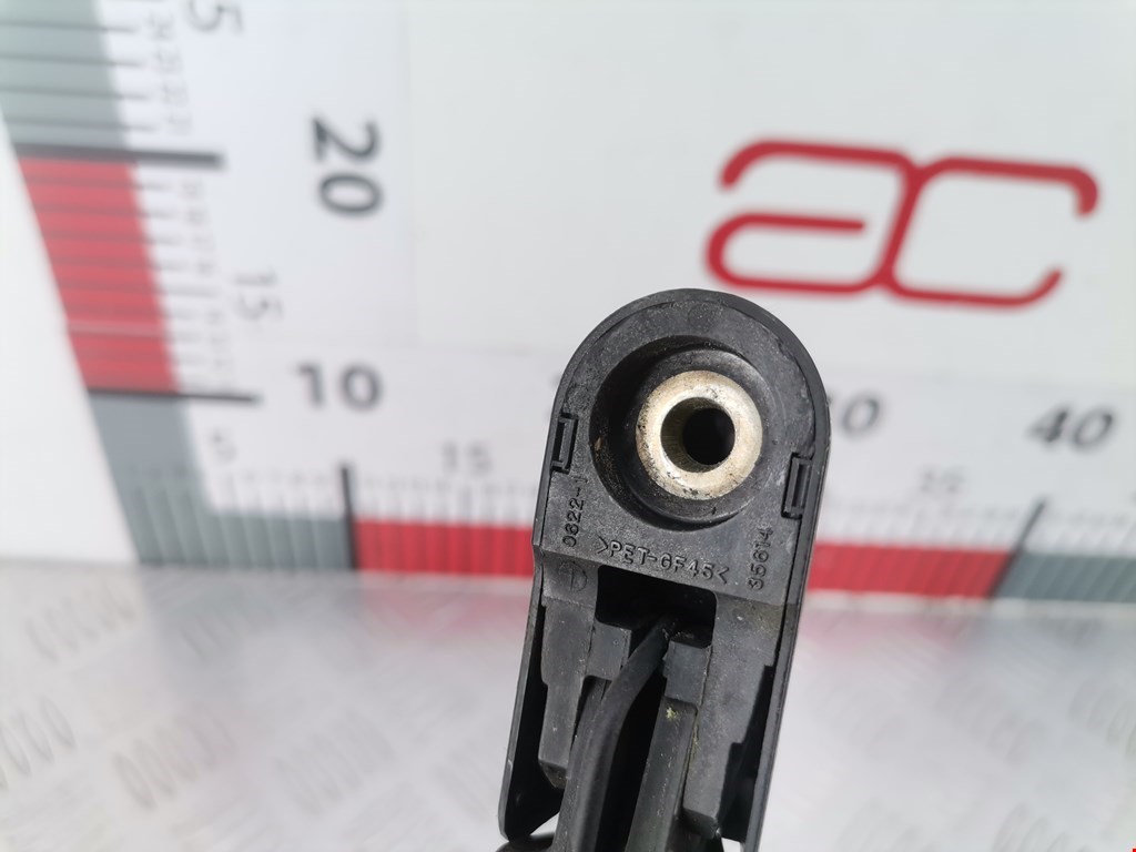 Поводок дворника задний (заднего) SUZUKI Swift 2004-2010