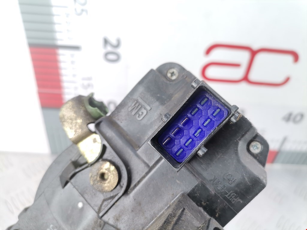 Замок двери передней правой OPEL Astra G 1998-2005