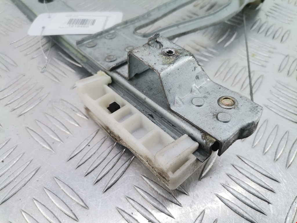 Стеклоподъемник задний левый CITROEN C3 2002-2009