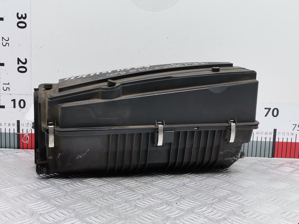 Корпус воздушного фильтра MERCEDES-BENZ C-Class C-klasse W204 2007-2015