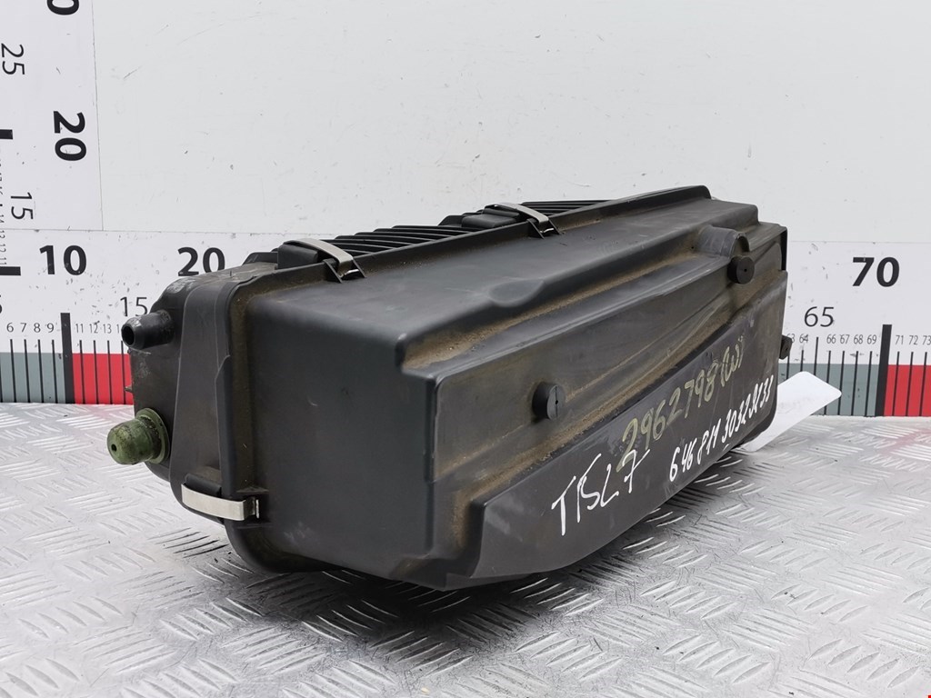 Корпус воздушного фильтра MERCEDES-BENZ C-Class C-klasse W204 2007-2015