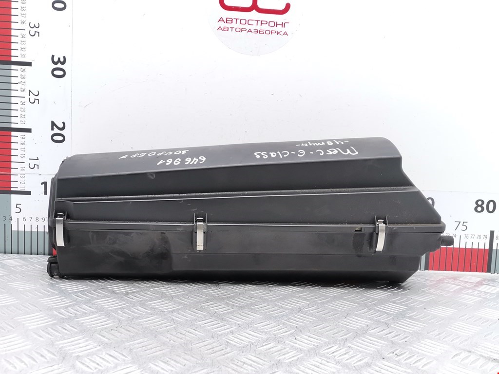 Корпус воздушного фильтра MERCEDES-BENZ C-Class C-klasse W203 2000-2007