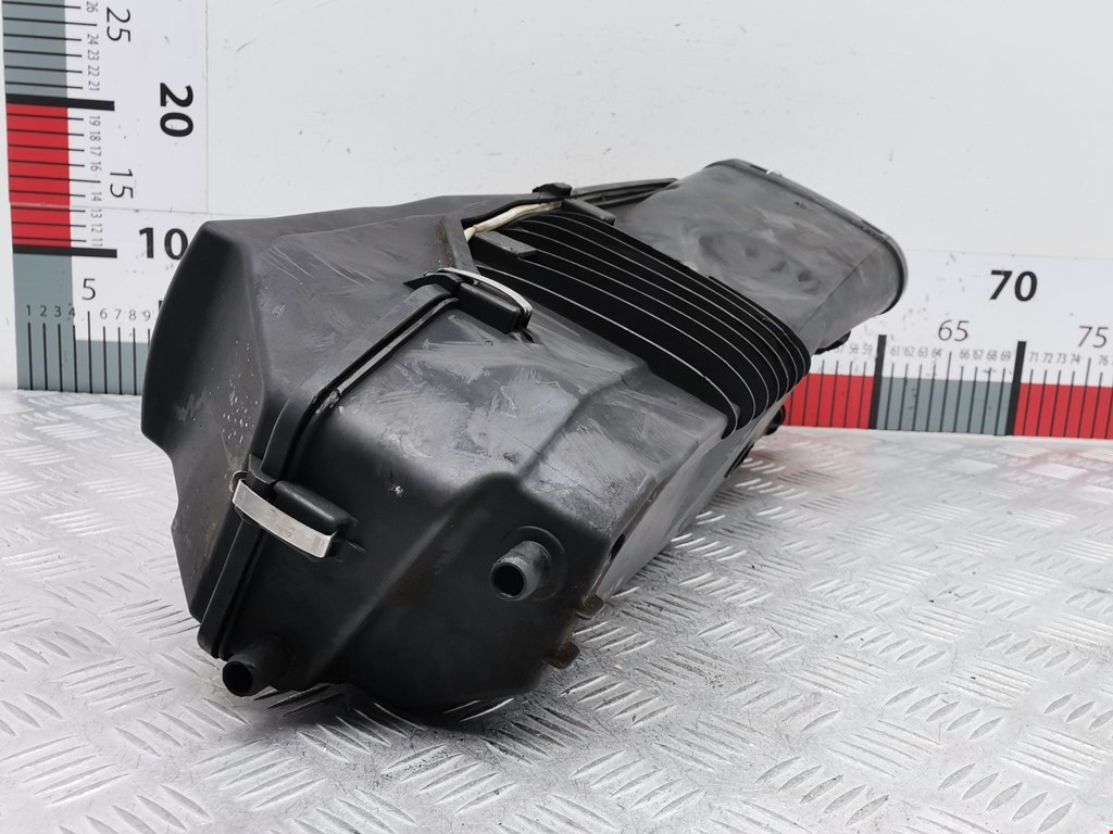 Корпус воздушного фильтра MERCEDES-BENZ C-Class C-klasse W203 2000-2007