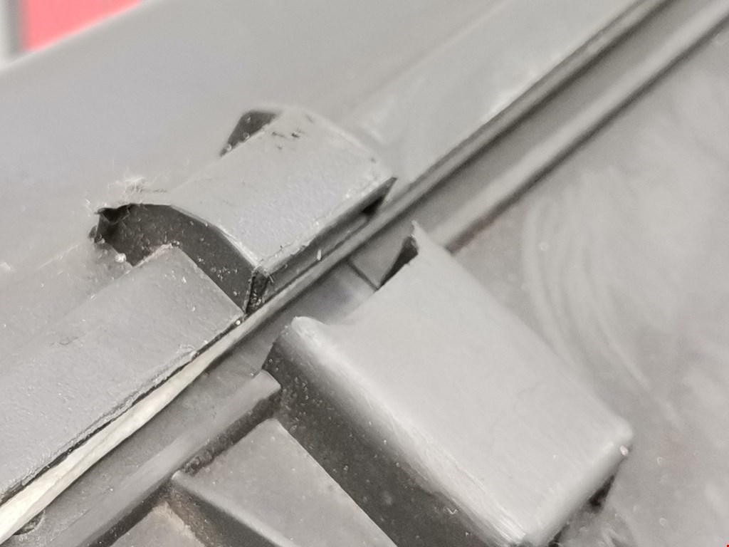 Корпус воздушного фильтра MERCEDES-BENZ C-Class C-klasse W203 2000-2007