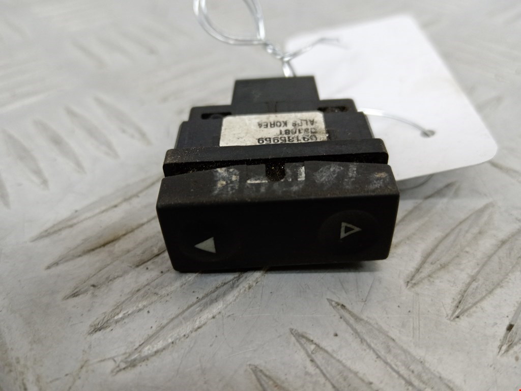 Кнопка стеклоподъемника OPEL Signum 2003-2008