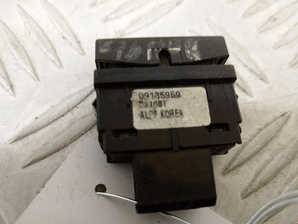 Кнопка стеклоподъемника OPEL Signum 2003-2008