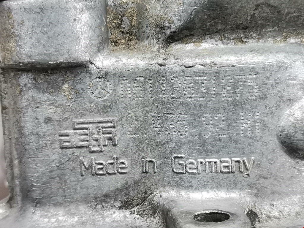 Корпус термостата MERCEDES-BENZ C-Class C-klasse W203 2000-2007