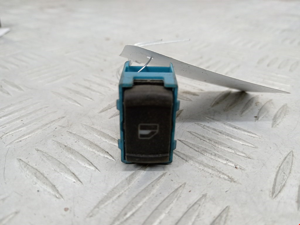 Кнопка стеклоподъемника SKODA Octavia A4 1U- 1997-2010