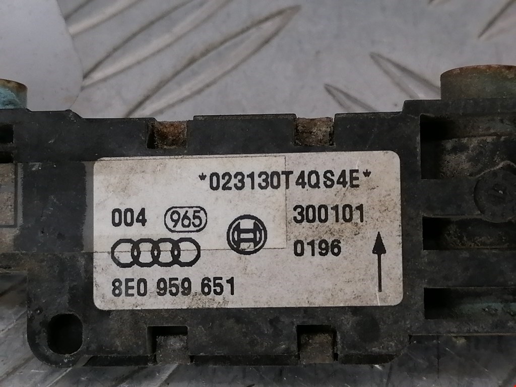 Датчик AIR BAG (подушек безопасности) AUDI A4 B6 2001-2005
