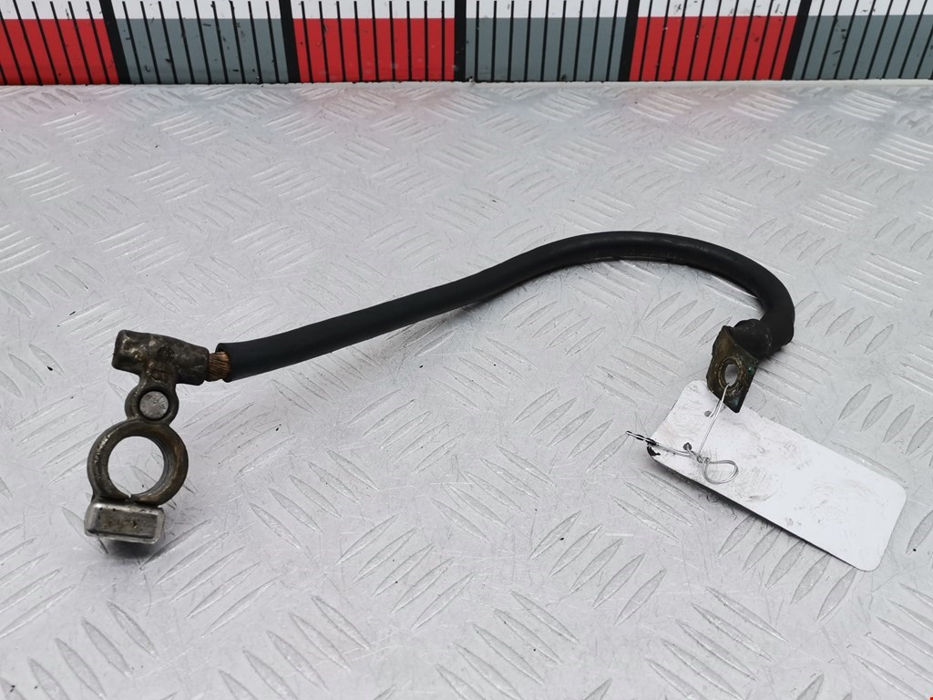 Клемма аккумулятора (плюс) + AUDI A3 8L 1996-2003