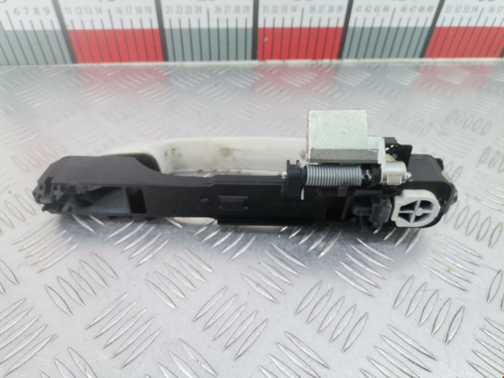 Ручка двери передней наружная левая FORD KA 2009-2016