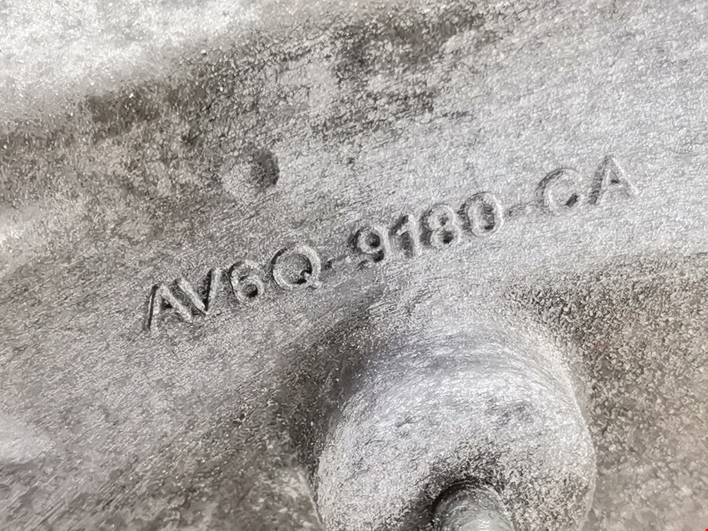 Кронштейн топливного фильтра FORD C-MAX 2010-2019