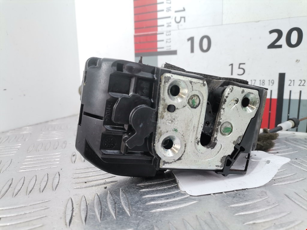 Замок двери передней правой NISSAN Navara III D40 2005-2015