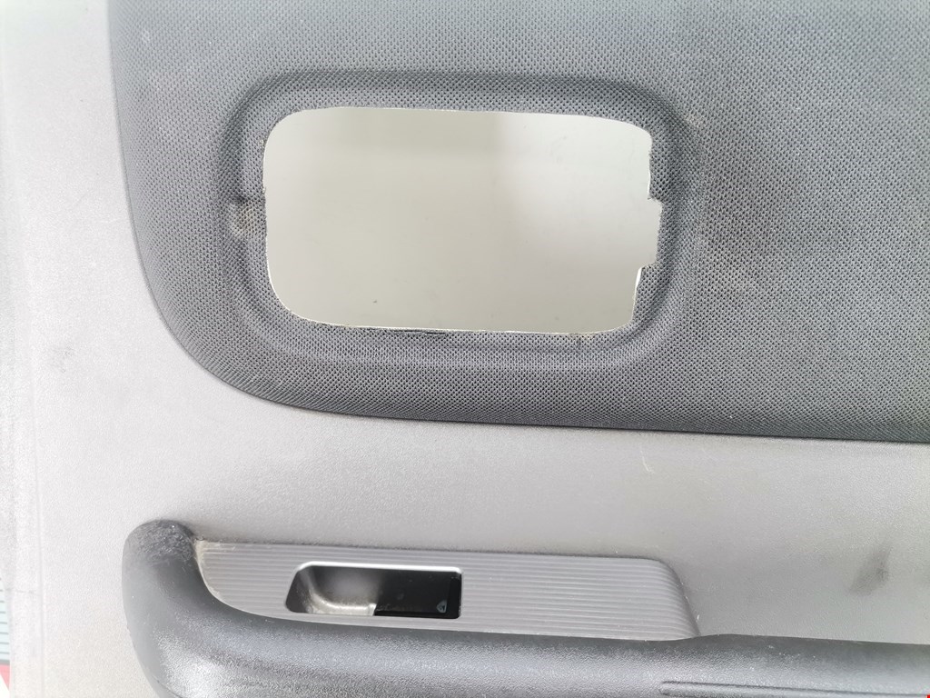 Обшивка двери задняя правая NISSAN X-Trail T30 2000-2007