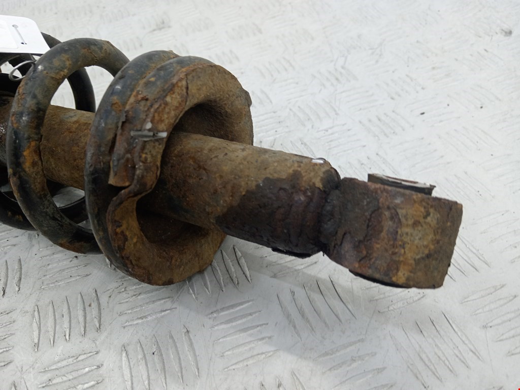 Амортизатор задний правый HONDA CR-V II 2002-2007