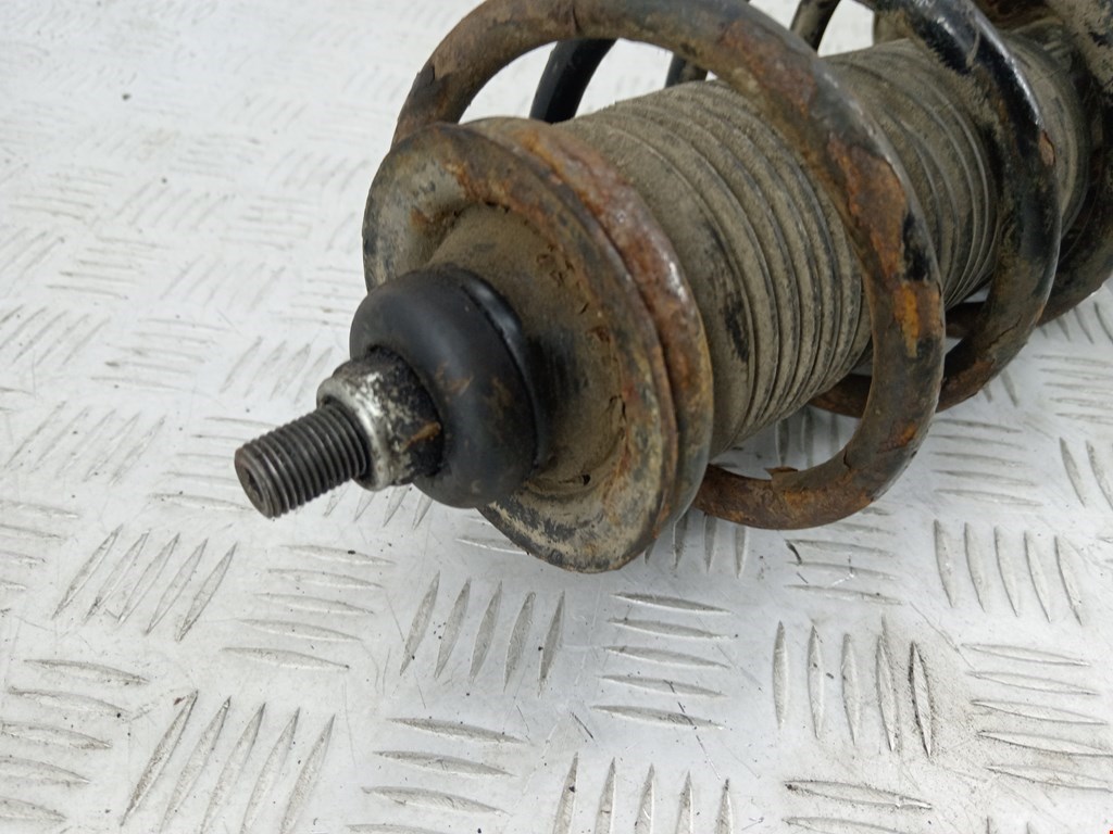 Амортизатор передний левый VOLKSWAGEN Bora 1998-2005