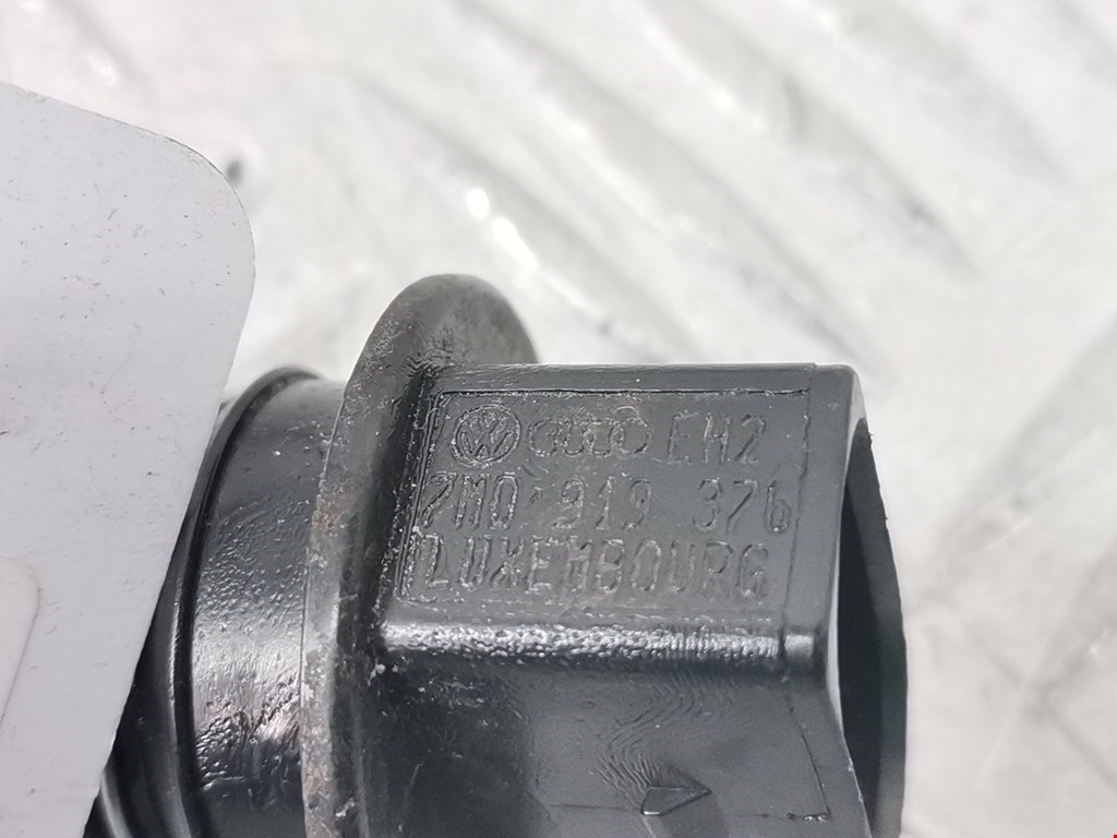 Датчик уровня в бачок омывателя AUDI A5 2007-2016