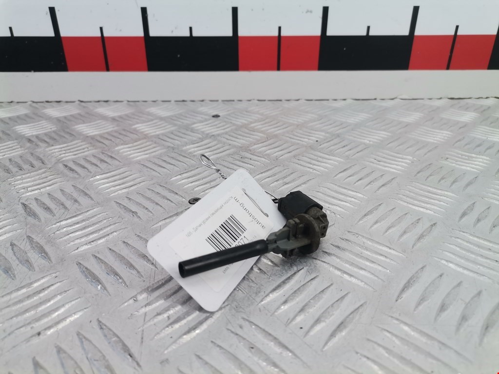 Датчик уровня омывающей жидкости BMW 1-Series (E81/E82/E87/E88) (2004-2014)