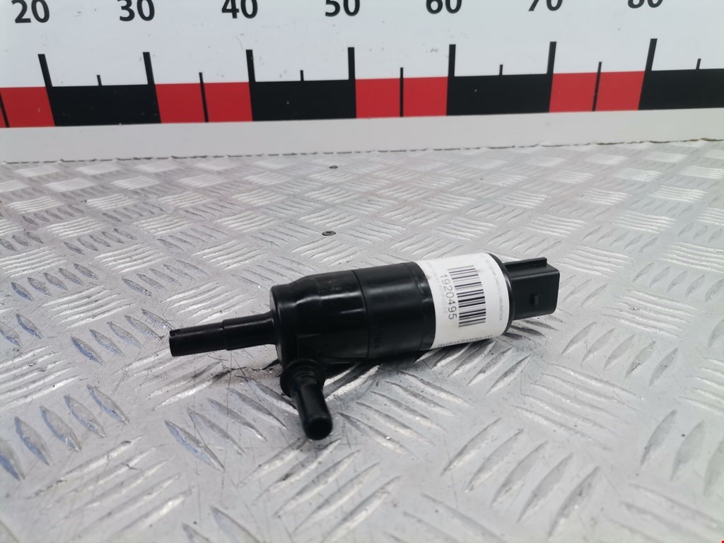 Насос (моторчик) омывателя BMW 7-Series (F01/F02) (2008-2015)