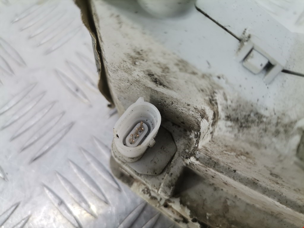 Замок двери передней правой VOLKSWAGEN Sharan 1995-2010