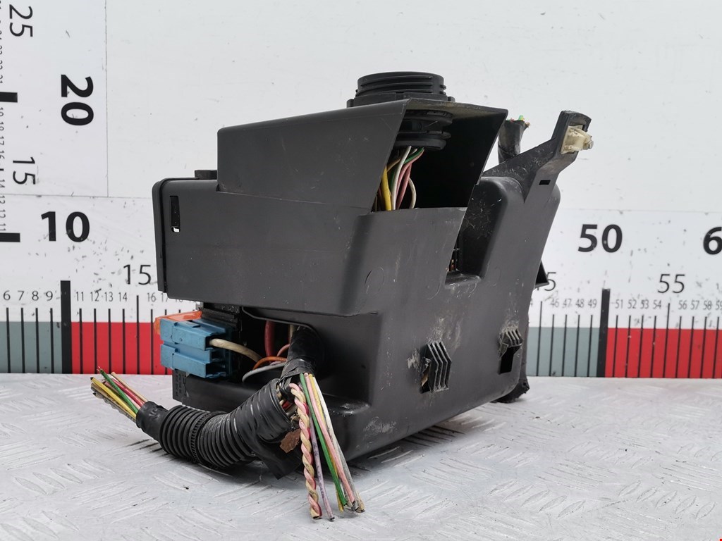 Датчик уровня в бачок омывателя CITROEN Xsara Picasso 1999-2012