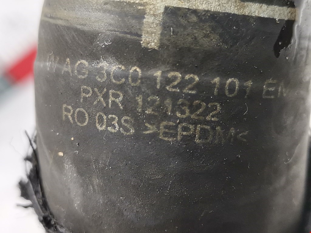 Патрубок VOLKSWAGEN Passat B6 2005-2011