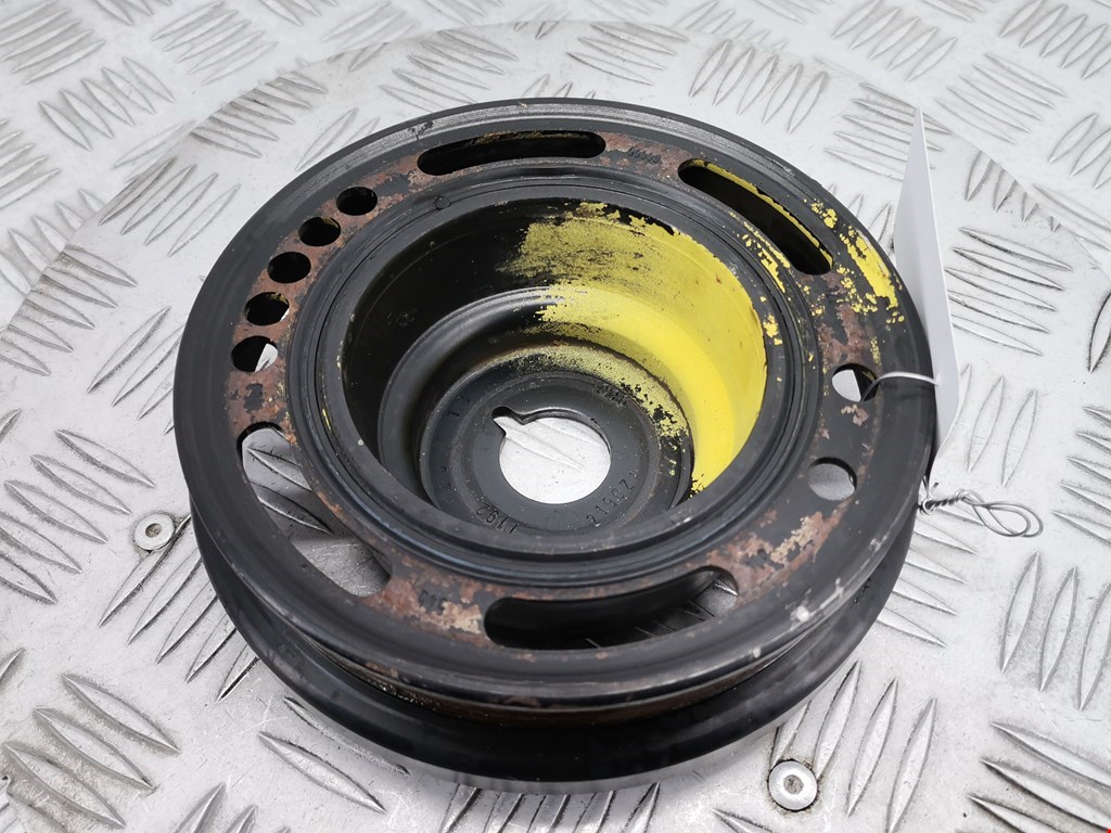 Шестерня коленвала (шкив) OPEL Zafira B 2005-2012