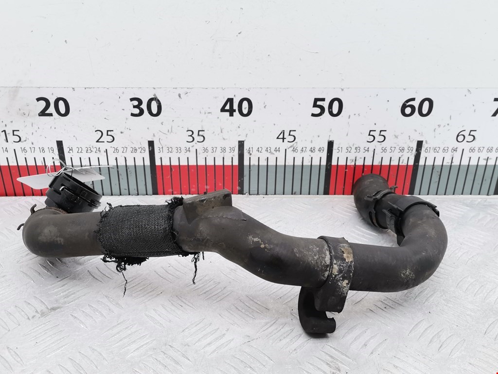 Патрубок VOLKSWAGEN Passat B6 2005-2011