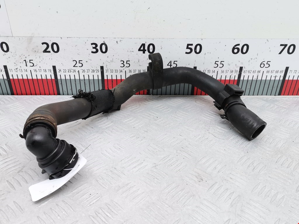 Патрубок VOLKSWAGEN Passat B6 2005-2011