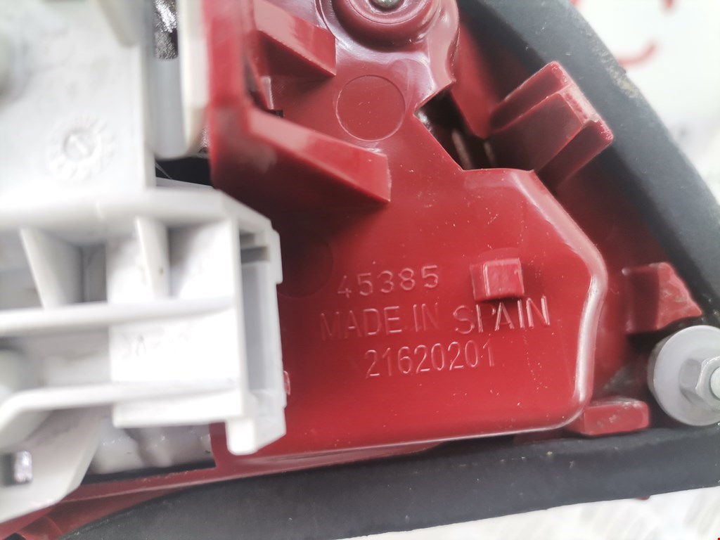 Фонарь задний внутренний правый OPEL Meriva B 2010-2018