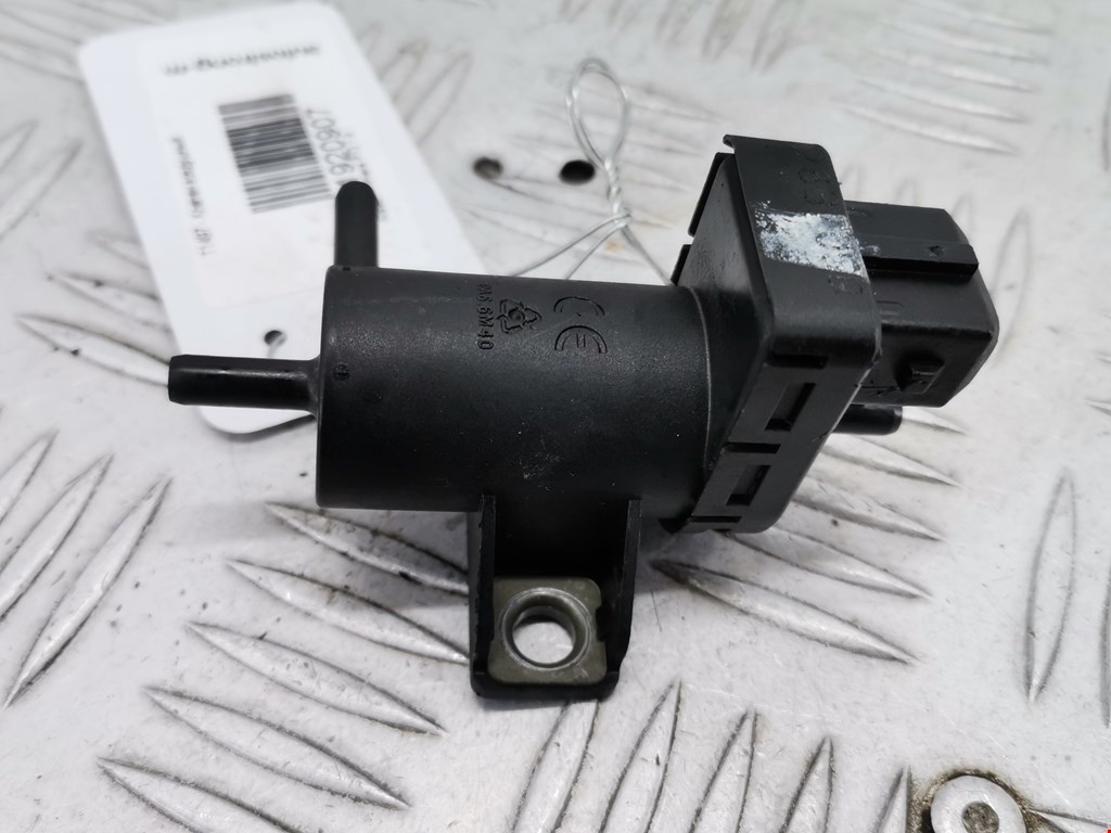 Клапан воздушного фильтра Nissan Primera P12 (2001-2008)