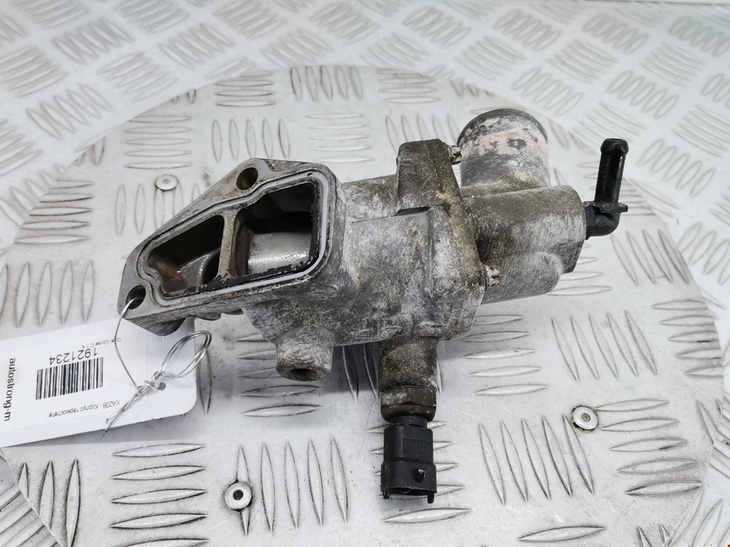 Корпус термостата OPEL Corsa C 2000-2006