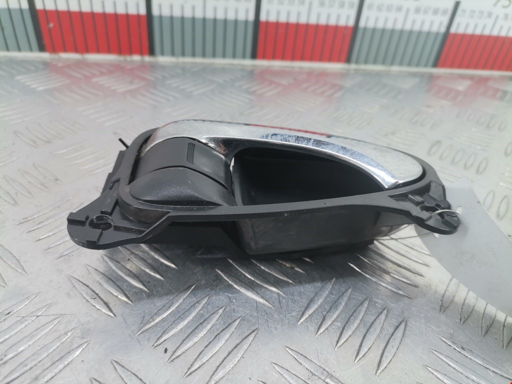 Ручка дверная передняя внутренняя правая TOYOTA RAV 4 XA30 2006-2012