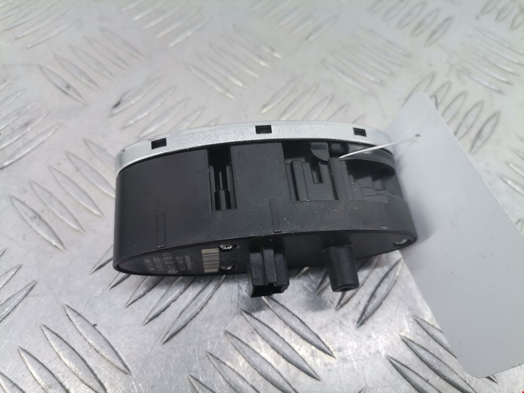 Кнопка стеклоподъемника MERCEDES-BENZ E-Class W211, S211 2002-2009