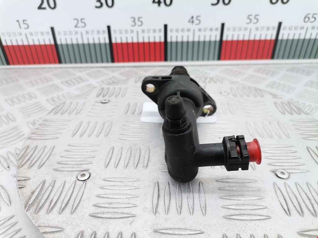 Цилиндр сцепления рабочий VOLKSWAGEN Polo IV 2001-2009