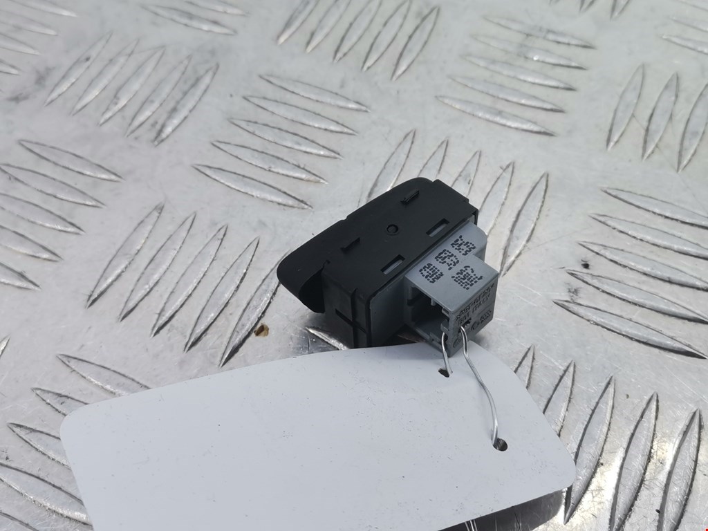 Кнопка стеклоподъемника VOLKSWAGEN Polo IV 2001-2009