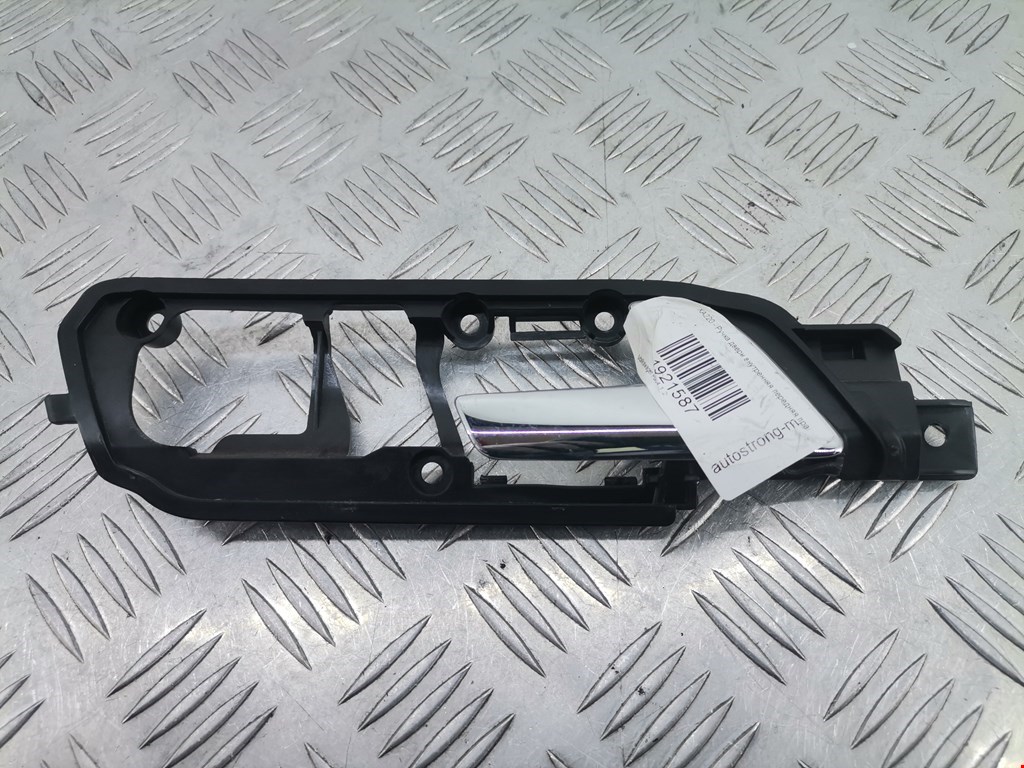 Ручка дверная передняя внутренняя правая VOLKSWAGEN Polo IV 2001-2009