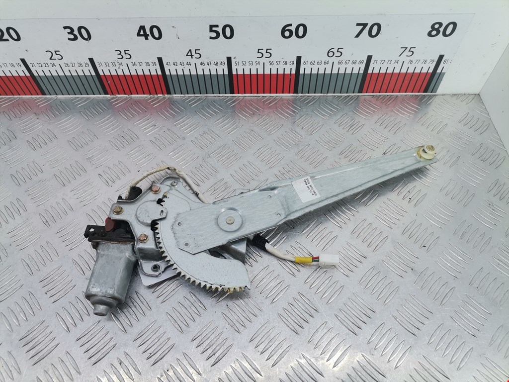 Стеклоподъемник задний правый MAZDA Premacy CP 1999-2004