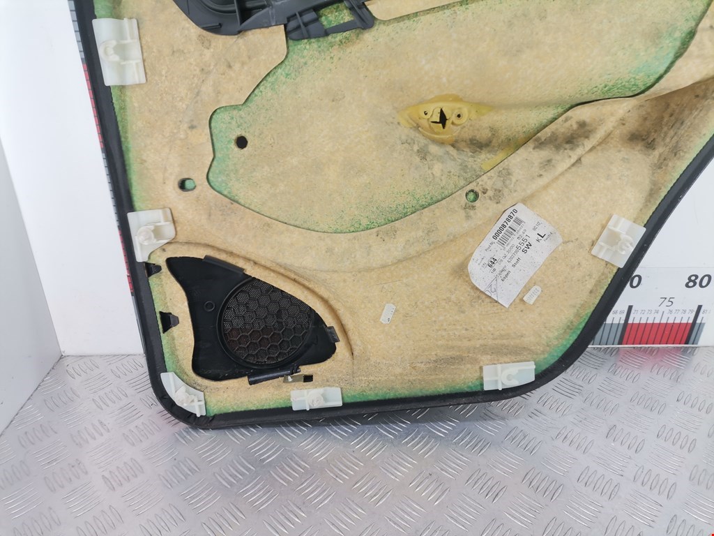 Обшивка двери задняя левая MERCEDES-BENZ C-Class C-klasse W202 1993-2000