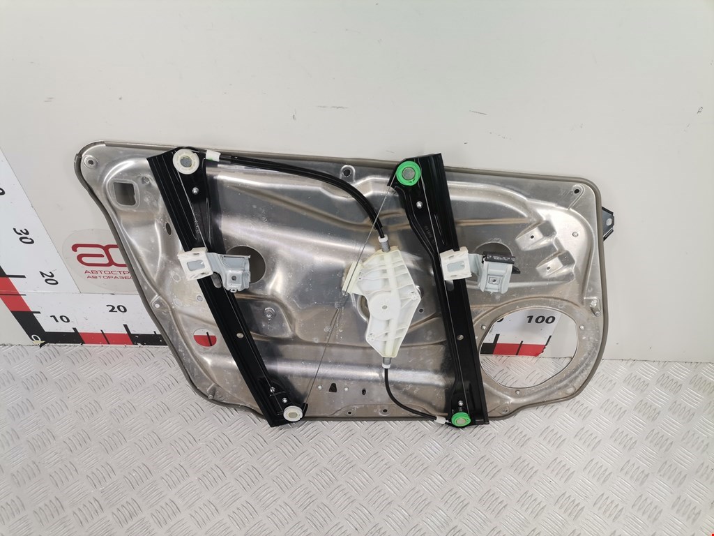 Стеклоподъемник передний правый MERCEDES-BENZ C-Class C-klasse W204 2007-2015