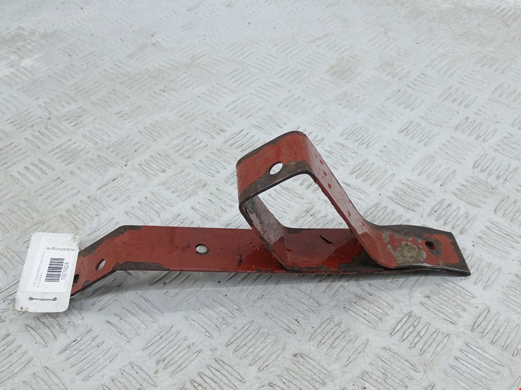 Кронштейн переднего бампера левый IVECO Daily III 1999-2006