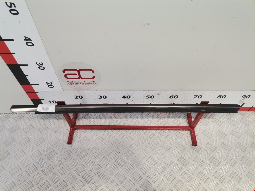 Накладка декоративная (молдинг) стекла двери передней левой Mercedes E-Class (W210) (1995-2003)