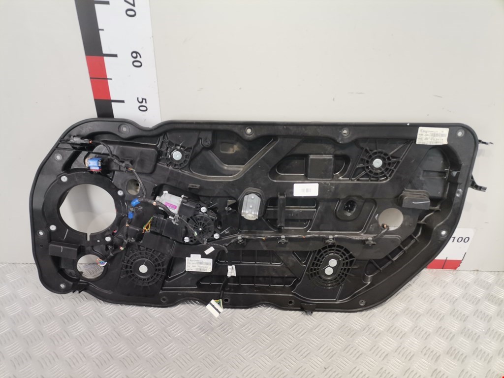 Стеклоподъемник электрический двери передней правой Kia Ceed 2 (JD) (2012-2018)