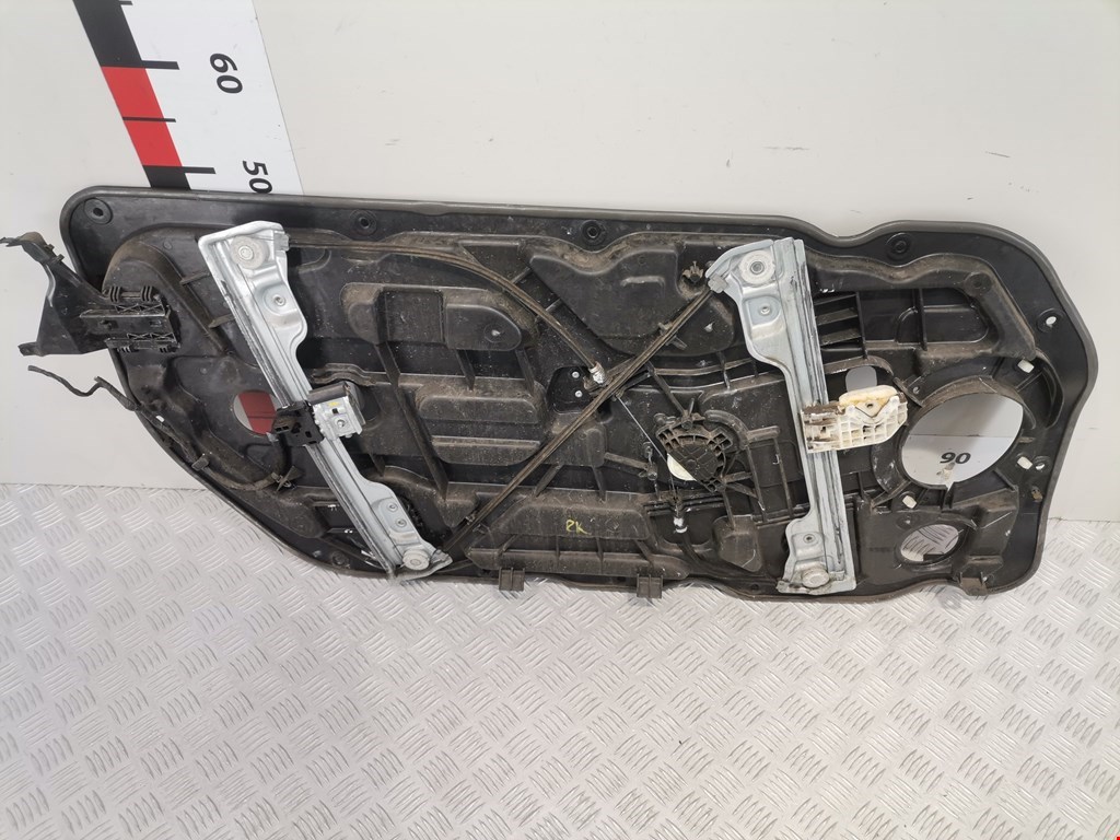 Стеклоподъемник передний правый KIA Cee'd II 2012-2018