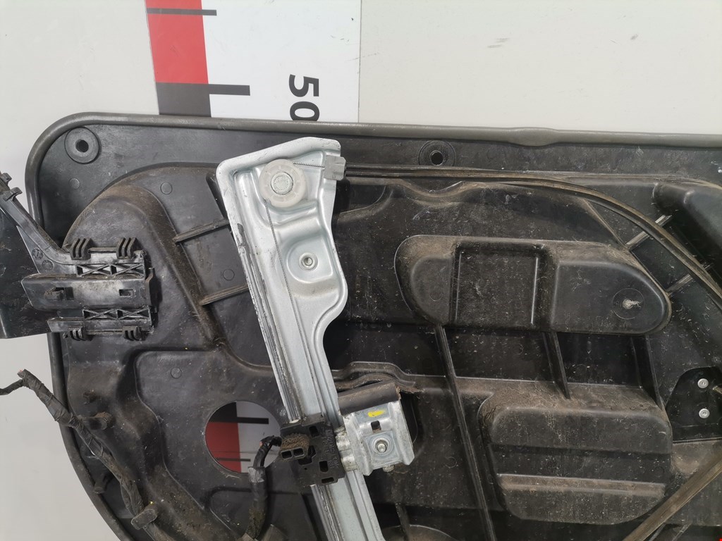 Стеклоподъемник передний правый KIA Cee'd II 2012-2018