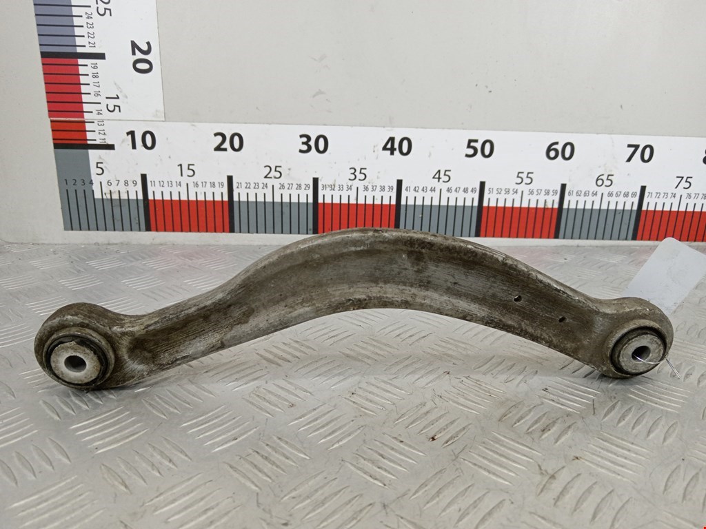 Рычаг задней подвески Mercedes C-Class (W204) (2006-2015)