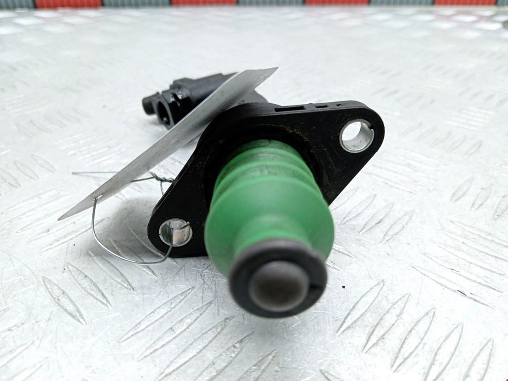 Цилиндр сцепления рабочий VOLKSWAGEN Polo IV 2001-2009